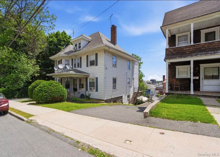 Property Photo:  27 Soundview Street  NY 10573 