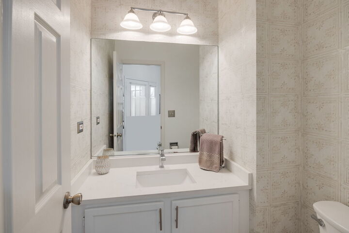 Property Photo:  149 Polaris Drive 149  IL 60156 