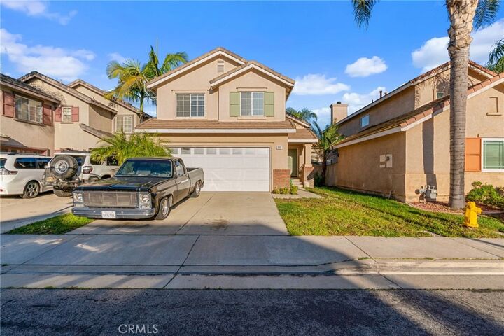 Property Photo:  865 Honey Grove Way  CA 92878 