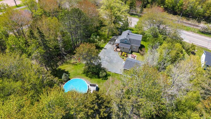 Property Photo: 635 Willow St Street NS B2N 5H2