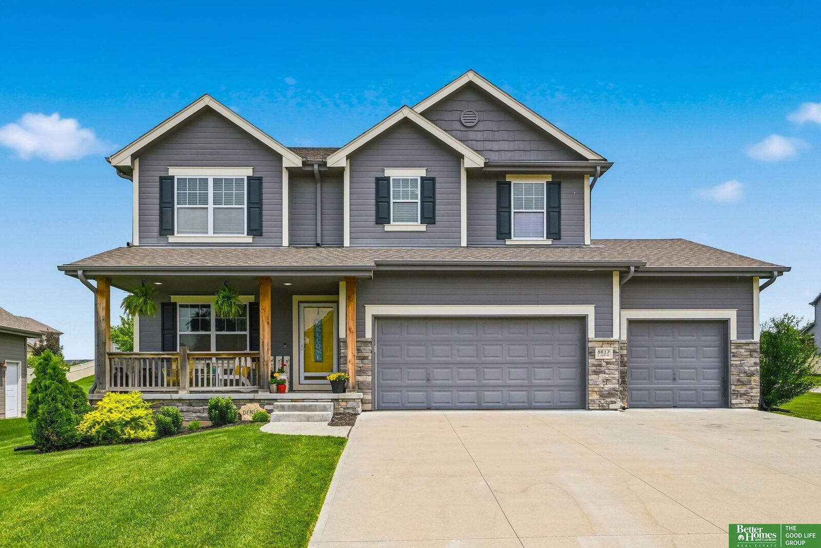 Property Photo:  8617 S 169 Street  NE 68136 