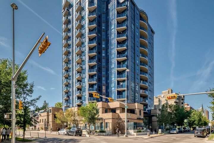 303 13 Avenue SW 1003 — photo 1
