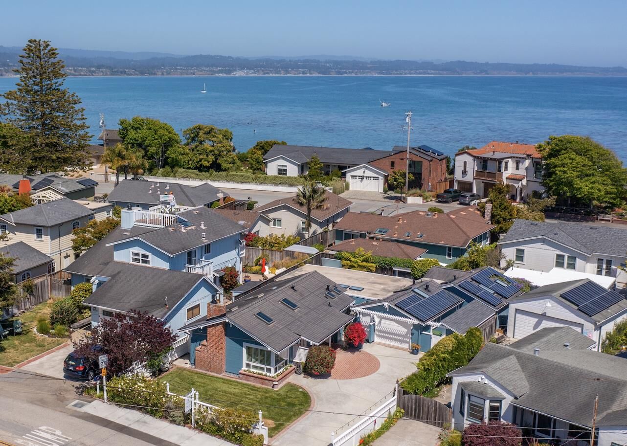 Property Photo: 4120 Court Drive CA 95062