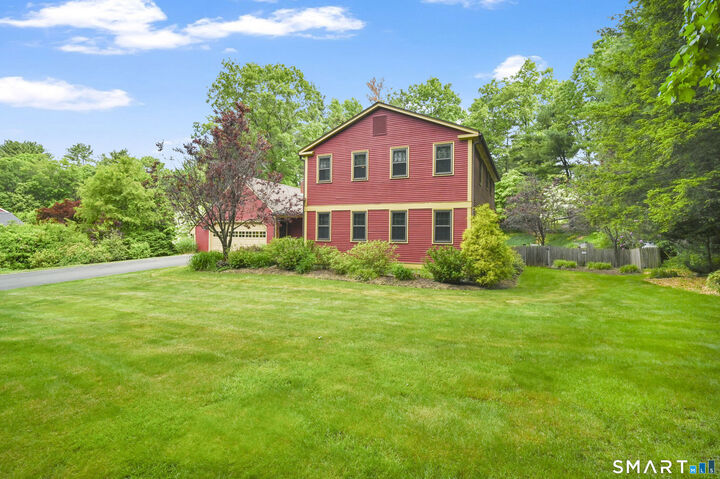 Property Photo:  16 Fawn Drive  CT 06035 