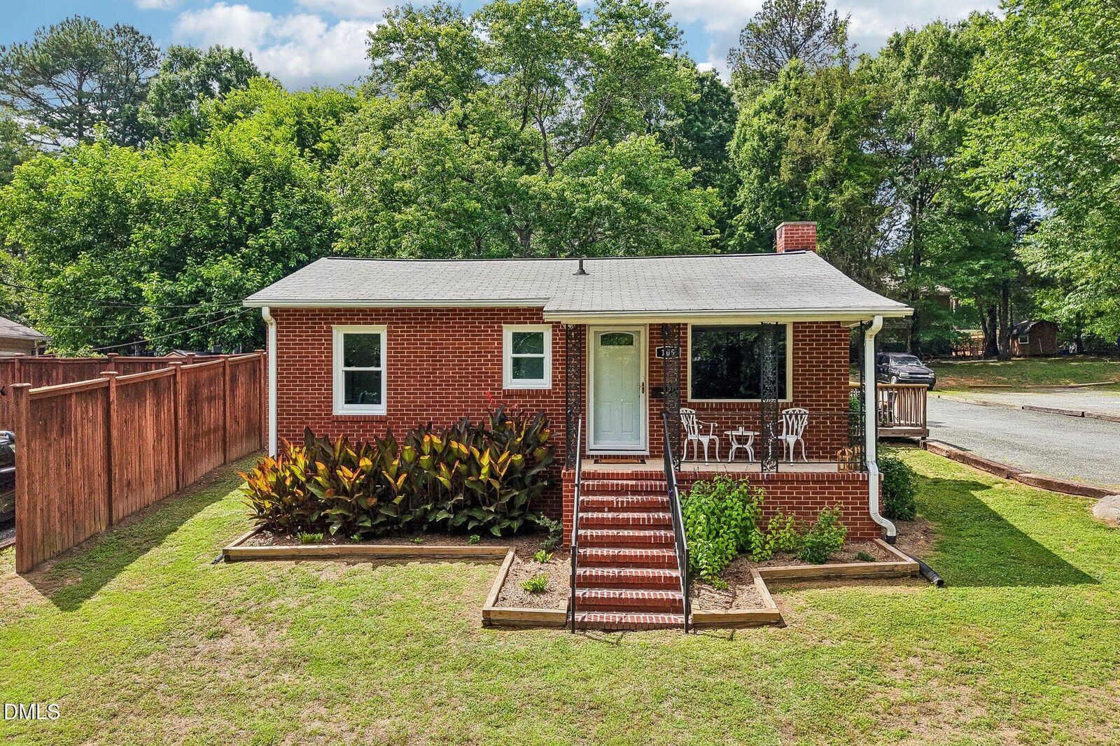 Property Photo: 109 Estes Drive NC 27510