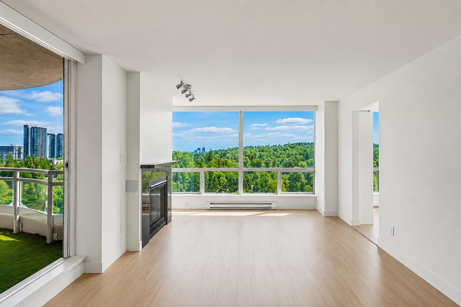 Property Photo:  9623 Manchester Drive 1206  BC V3N 4Y8 