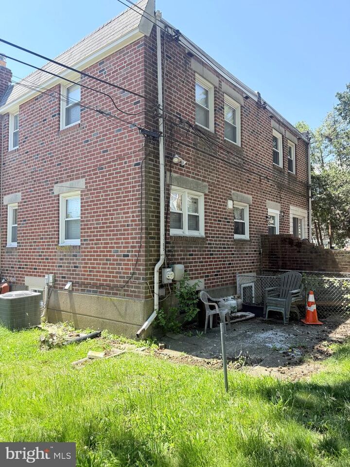 Property Photo:  1105 Spruce Street  PA 19023 