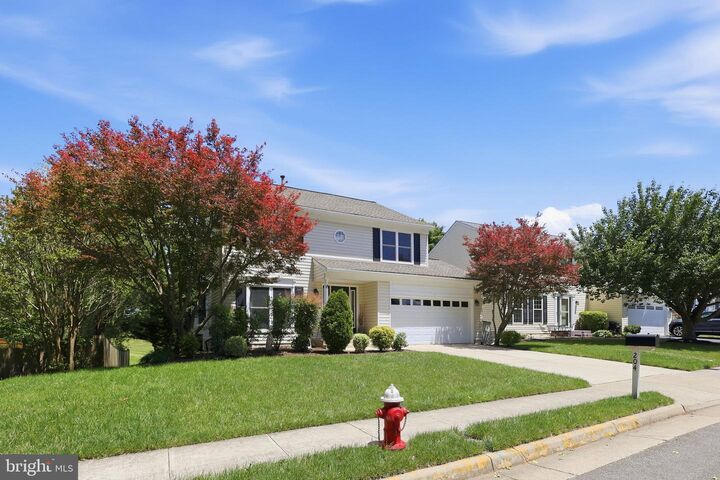 Property Photo:  204 Grafton Way NE  VA 20176 