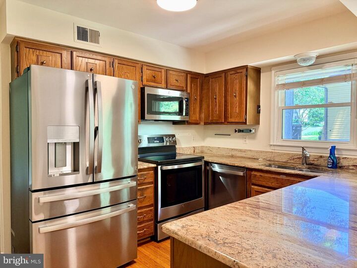 Property Photo:  9108 Shotgun Court  VA 22153 