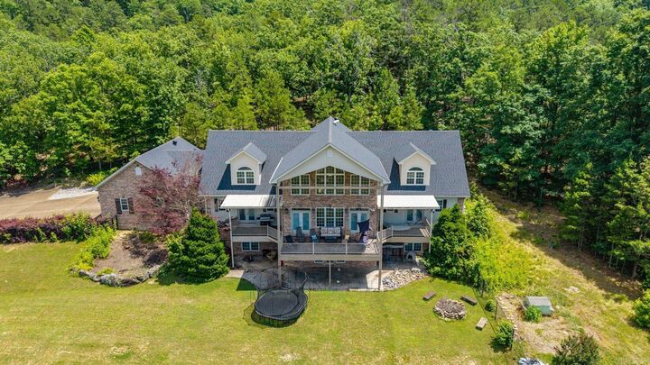Property Photo: 754 Peaceful Valley Road AR 71901