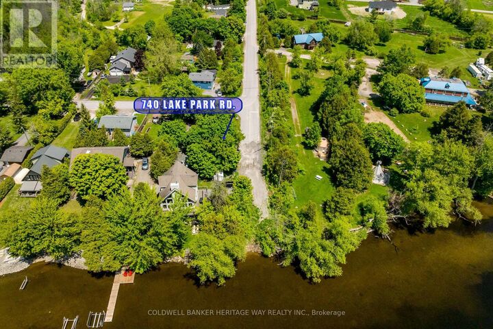 Property Photo:  740 Lake Park Road  ON K7C 3P2 