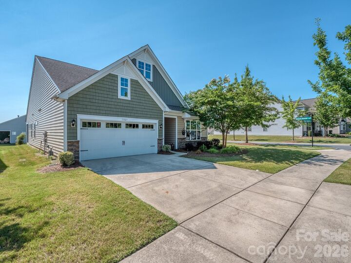 Property Photo:  11027 Wrigley Mansion Drive  NC 28273 