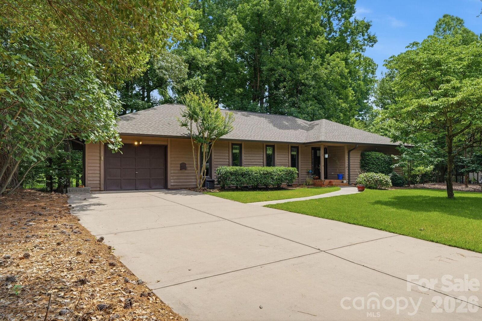 Property Photo: 6 Catawba Ridge Court 6 SC 29710