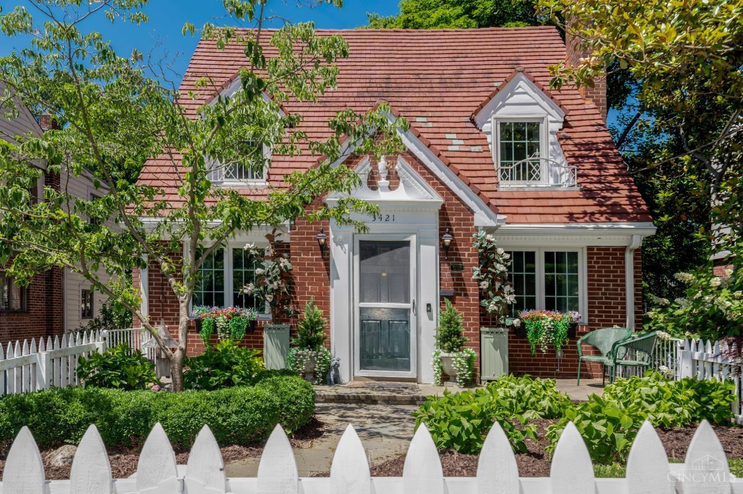 Property Photo:  3421 Custer Avenue  OH 45208 