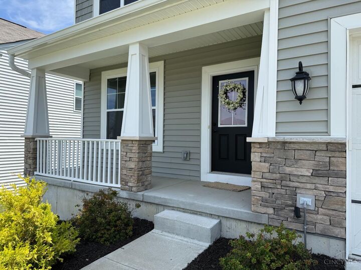 Property Photo:  5186 Center View Drive  OH 45150 