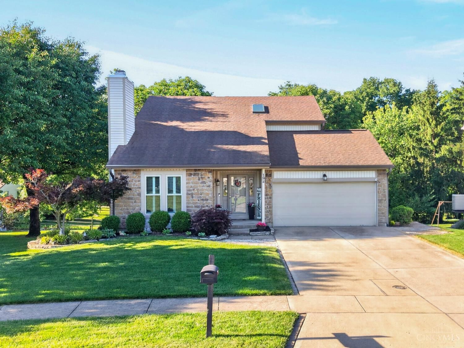 Property Photo:  194 Assisiknoll Court  OH 45238 
