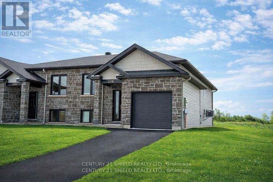 Property Photo:  238 East Ridge Drive  ON K6H 7N2 