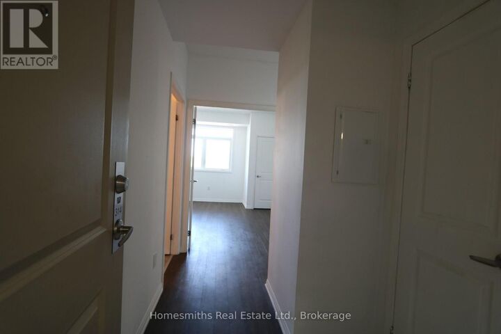 Property Photo:  80 Aspen Springs Drive 314  ON L1C 0V4 