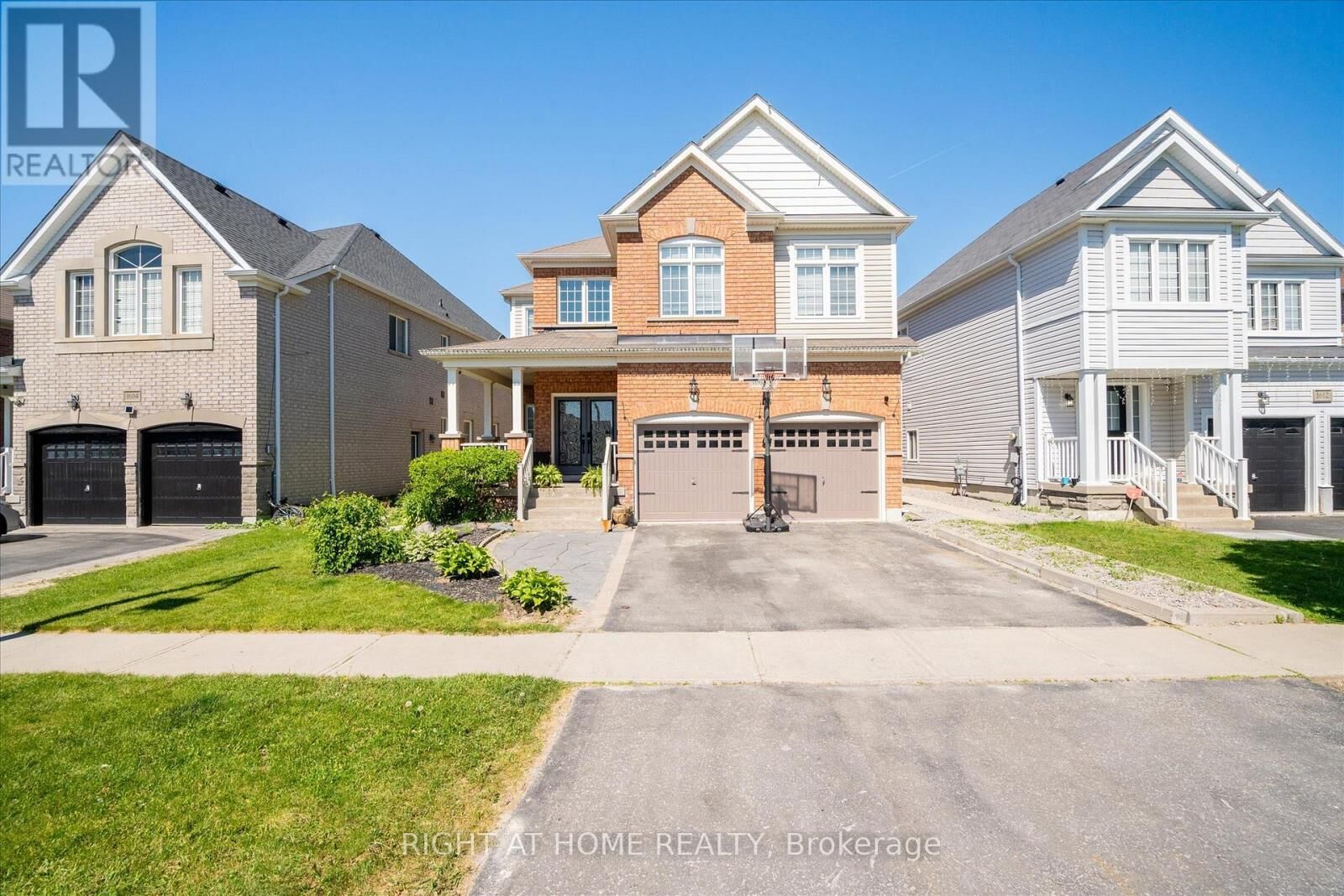 Property Photo:  1608 Frolis Street Bsmt  ON L1K 0J7 