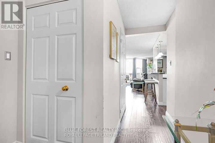 Property Photo:  363 Colborne Street 1006  ON N6B 3N3 