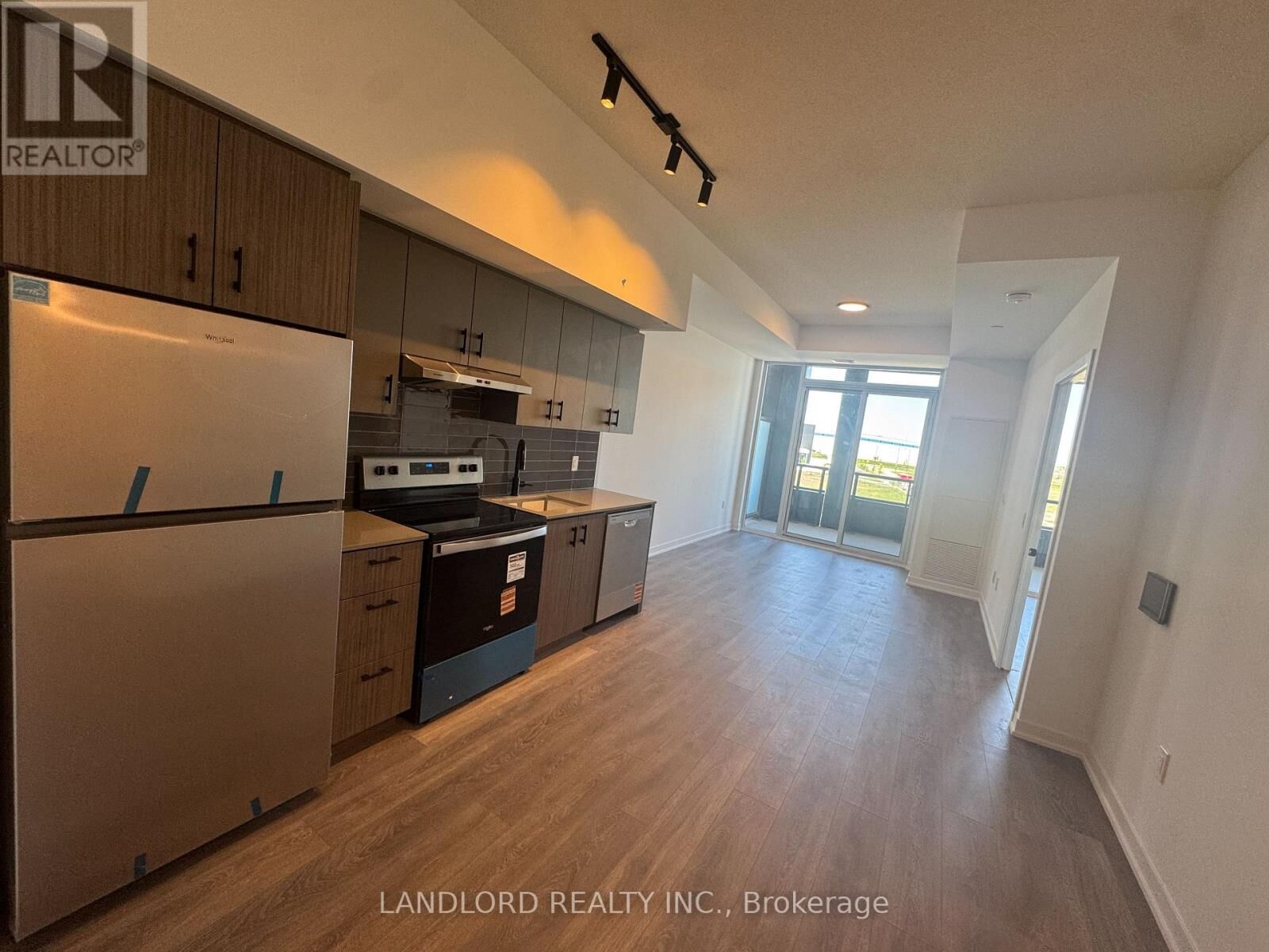 Property Photo:  4878 Powers Common 319  ON L7M 2B4 