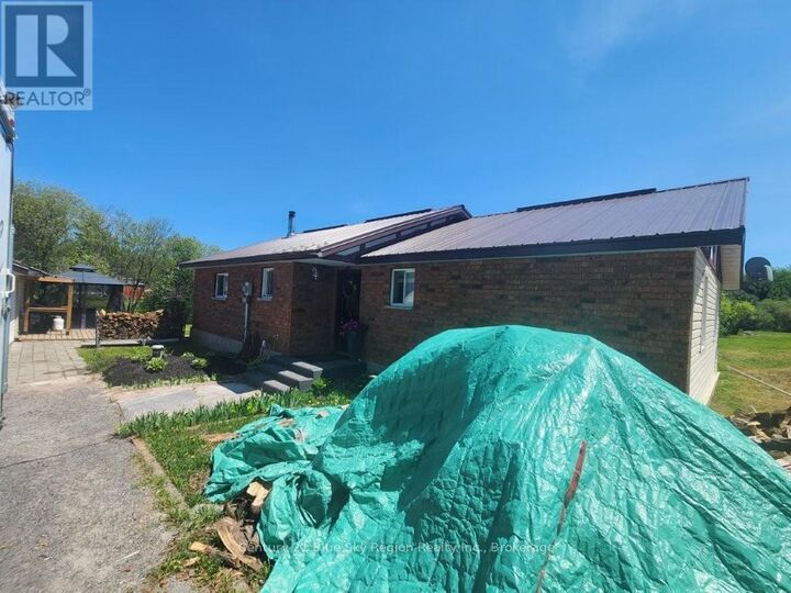 Property Photo:  747 Derland Road  ON P0H 1K0 