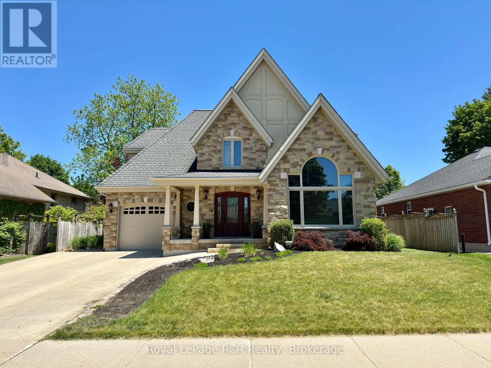 Property Photo: 241 4th Street Crescent ON N4N 3S9