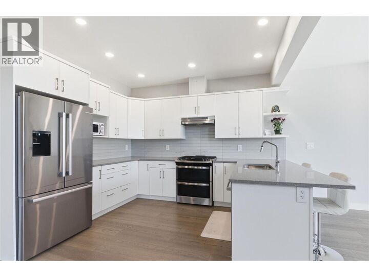 Property Photo:  2045 Stagecoach Drive 105  BC V2B 0H8 