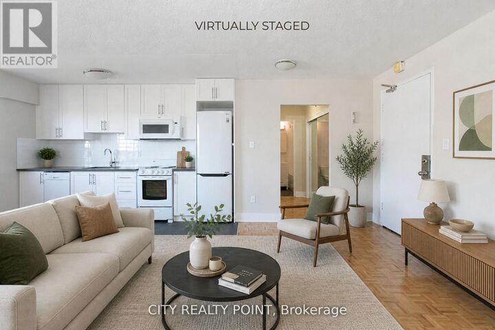 Property Photo:  95 Lawton Boulevard 405  ON M4V 1Z8 