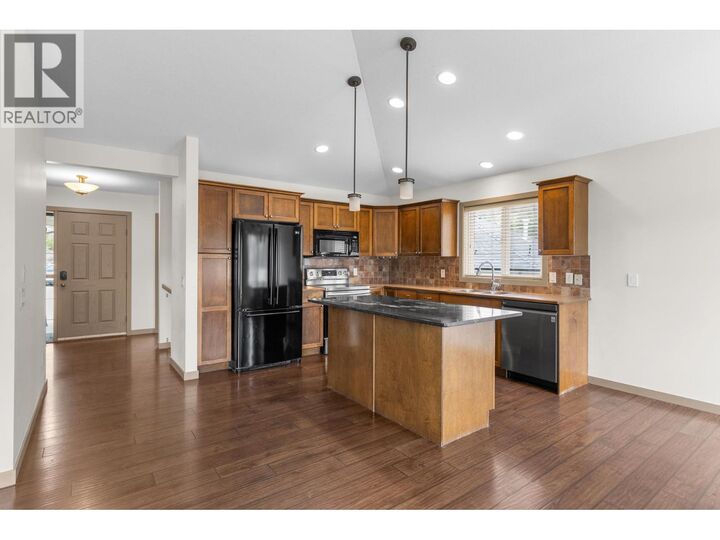 Property Photo:  1939 Rosealee Lane  BC V1Z 4A8 