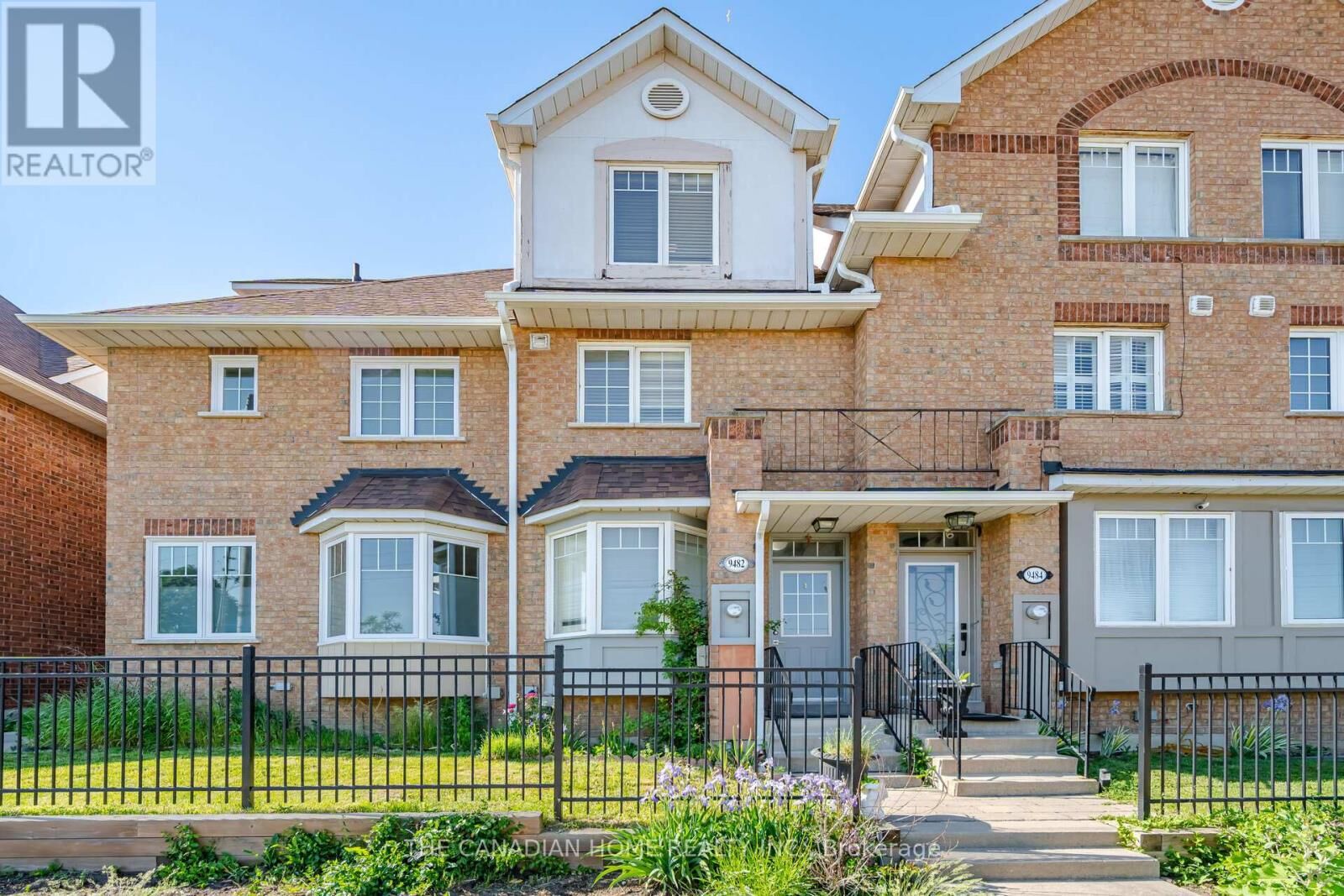 Property Photo:  9482 Sheppard Avenue East  ON M1B 5Z4 
