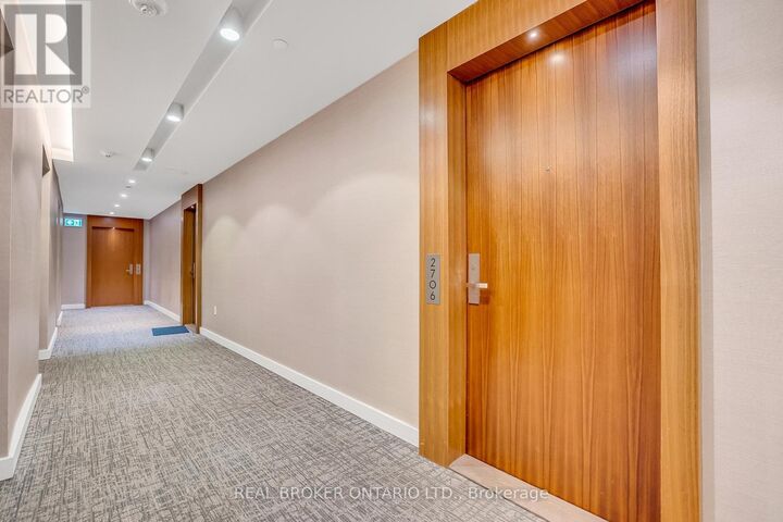 Property Photo:  15 Queens Quay East 2706  ON M5E 0C5 