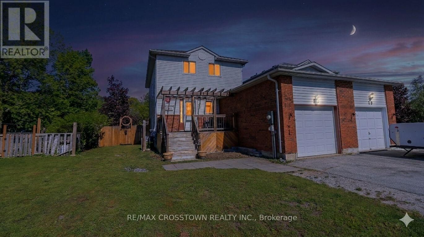 Property Photo:  67 Donald Crescent  ON L9Z 1E3 