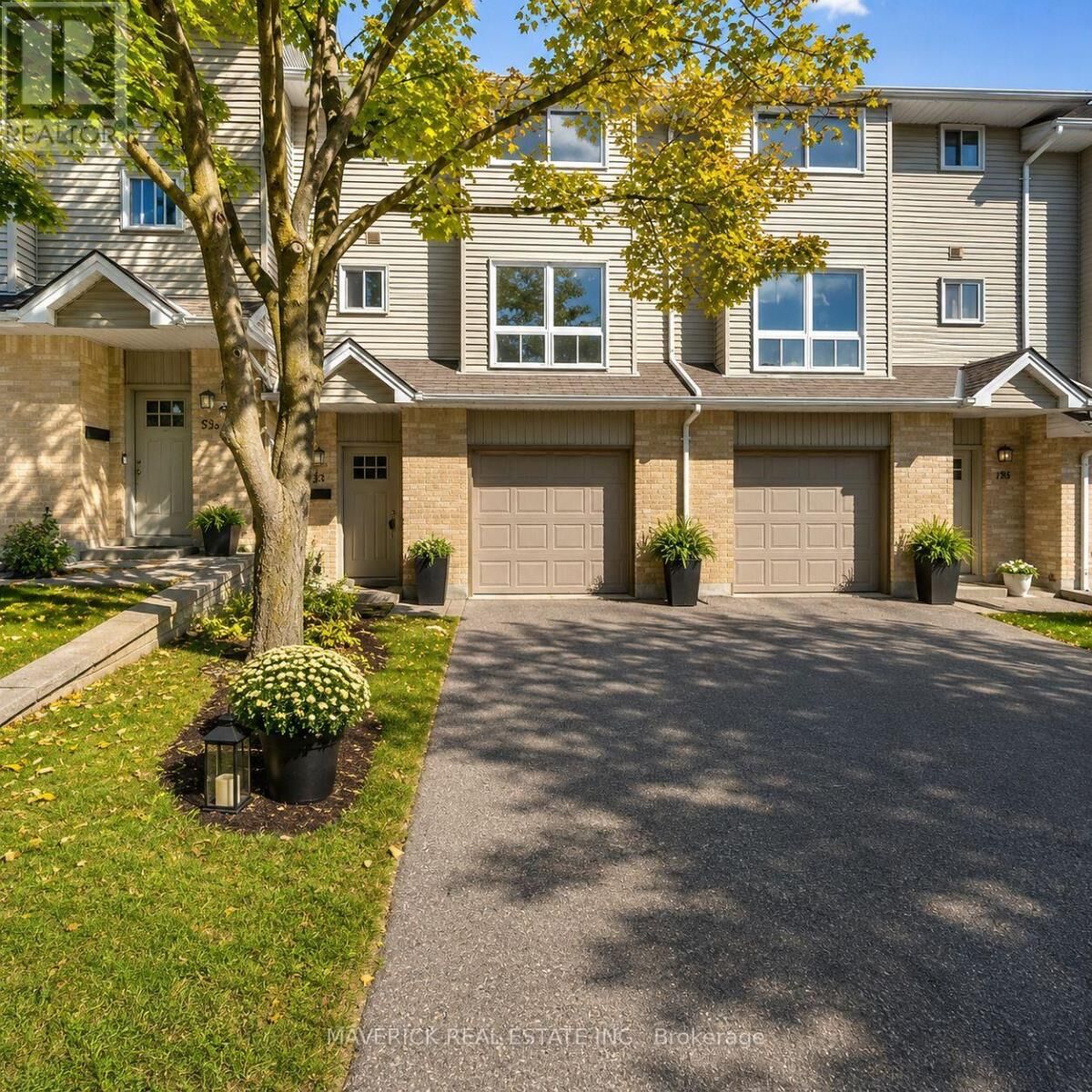 Property Photo: 536 Third Street 49 ON N5V 4R5