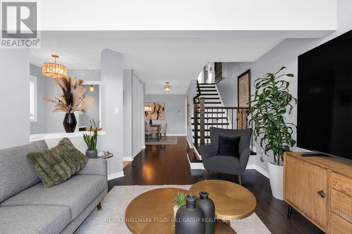 Property Photo:  15 Brookwood Drive  ON L4N 0Z1 