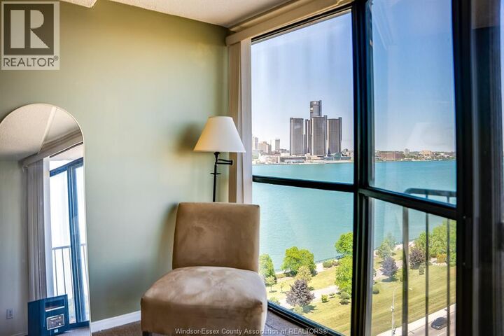 Property Photo:  515 Riverside Drive West 1303  ON N9A 7C3 