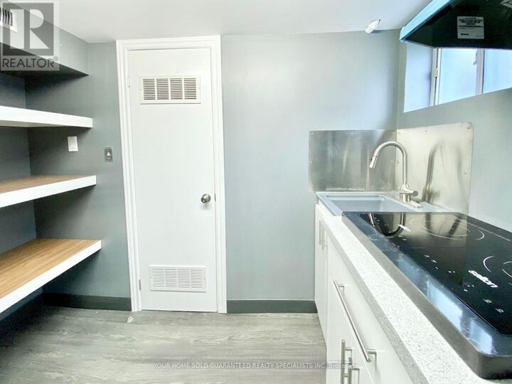 Property Photo:  78 Huntington Avenue Bsmt  ON M1K 4L2 