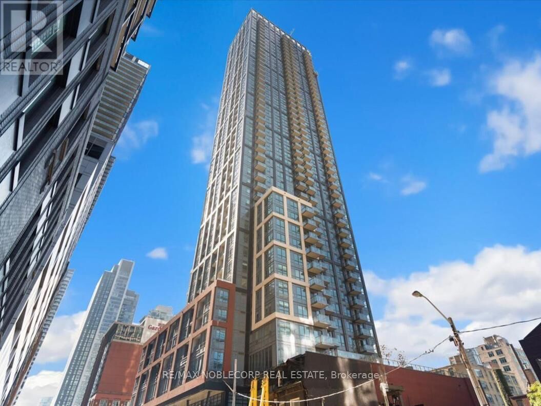 Property Photo:  108 Peter Street 712  ON M5V 0W2 