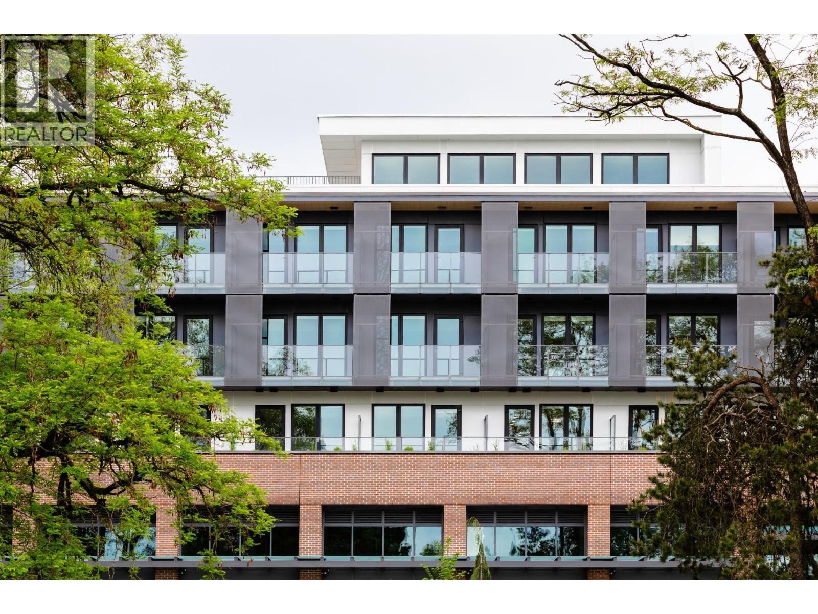 Property Photo:  133 West 49th Avenue 422  BC V5Z 2S3 