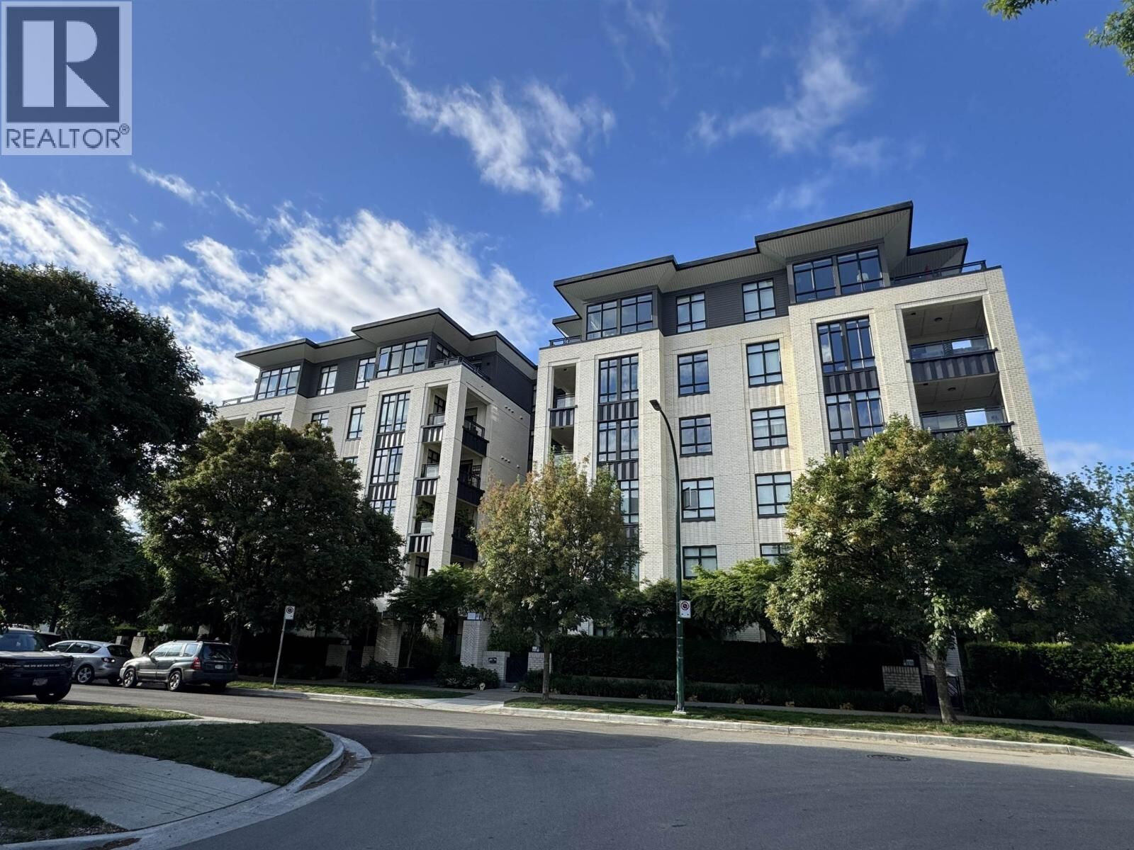 Property Photo:  168 East 35th Avenue 306  BC V5W 1A6 
