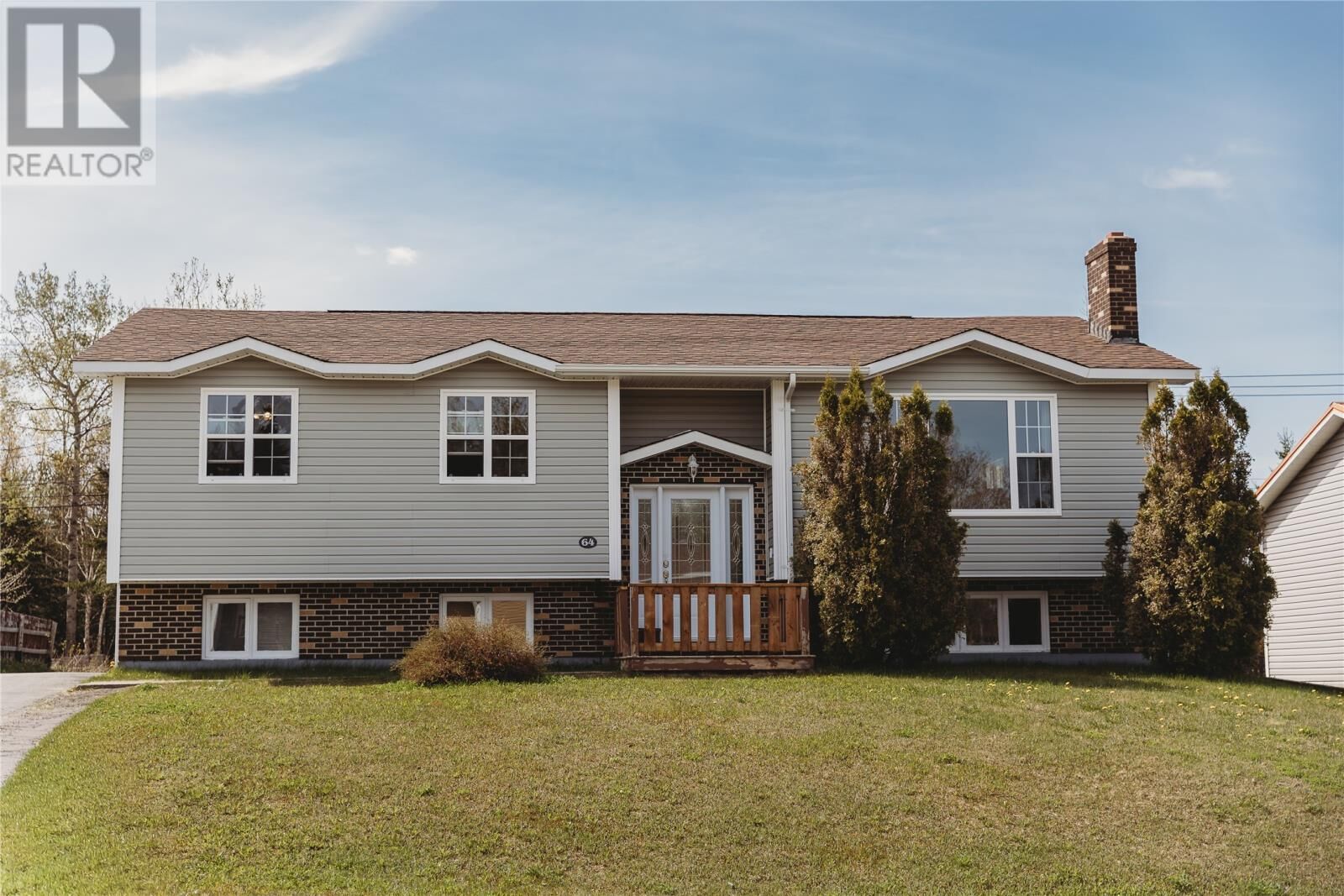 Property Photo:  64 Bennett Drive  NL A1V 1M9 