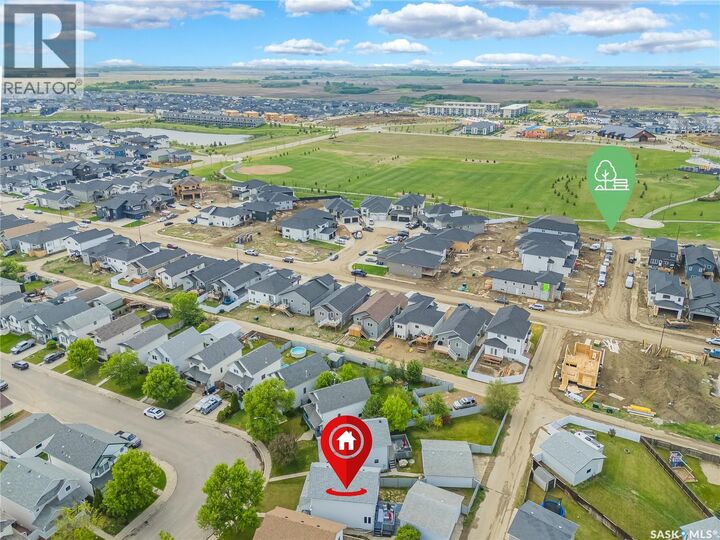 Property Photo:  507 Carter Way  SK S7L 7J1 
