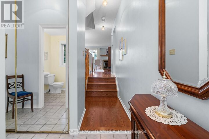 Property Photo:  68 Grandcourt Drive 31  ON K2G 5W9 