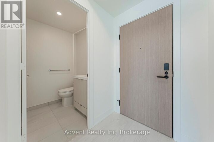 Property Photo:  25 Cordova Avenue 1609  ON M9A 0E5 