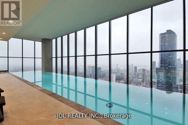 Property Photo:  7 Grenville Street 4107  ON M4Y 1A1 