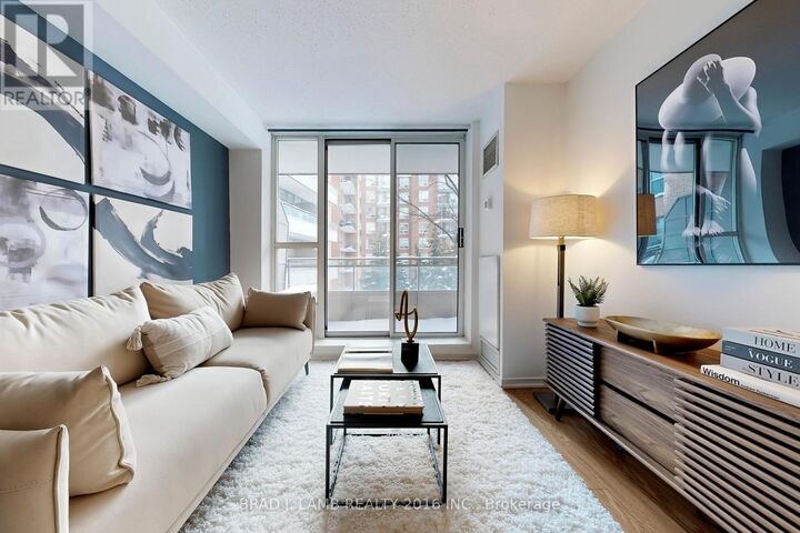 Property Photo:  245 Davisville Avenue 302  ON M4S 3H4 