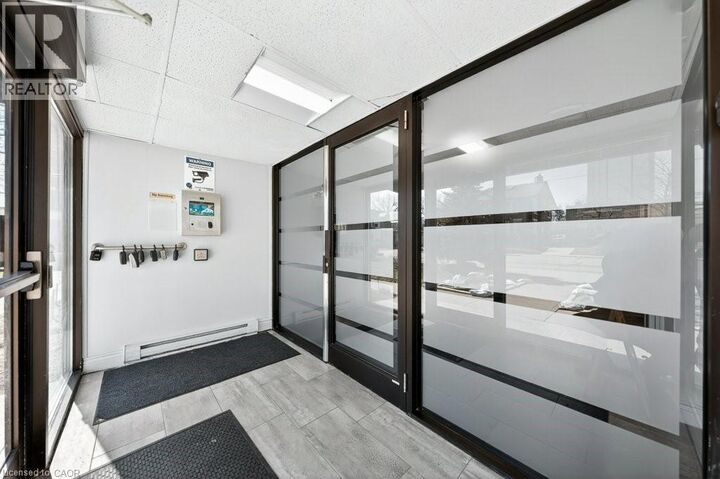 Property Photo:  64 Benton Street 506  ON N2G 4L9 