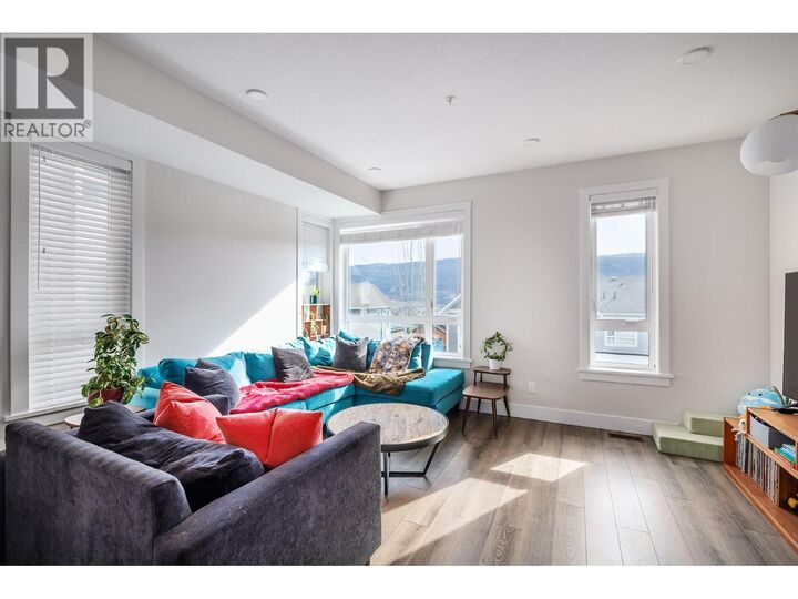Property Photo:  13098 Shoreline Way 58  BC V4V 0A8 