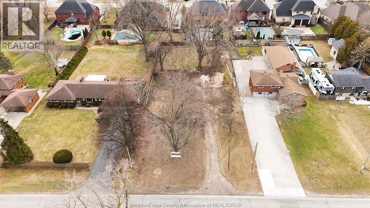 Property Photo:  1122 Reaume  ON N9J 1C1 
