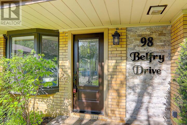 Property Photo: 98 Belfry Drive ON L3Y 3G1